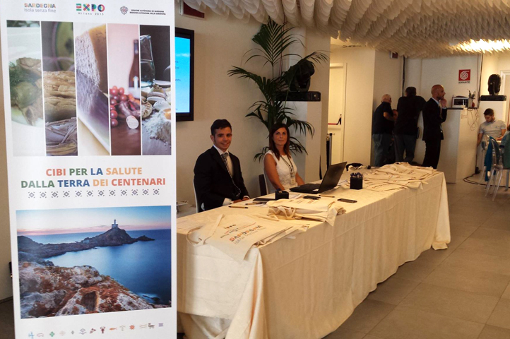 Sardegna-Expo: Cibi per la salute dalla Terra dei centenari, presentati a Milano da Falchi e Laore